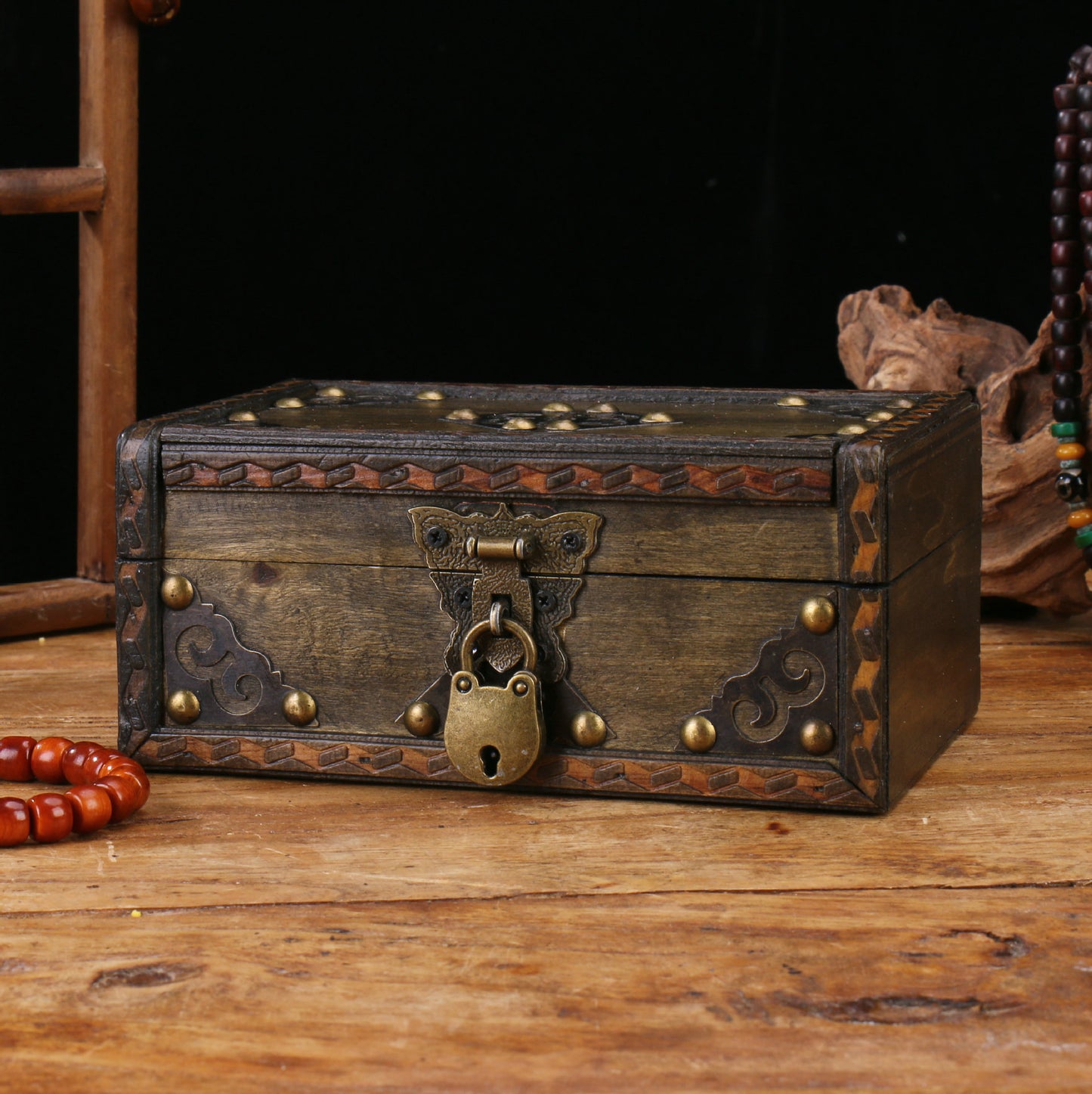 The Paw Print Keepsake | Small Wooden Urn for Cats & Tiny Pets | Lovenary