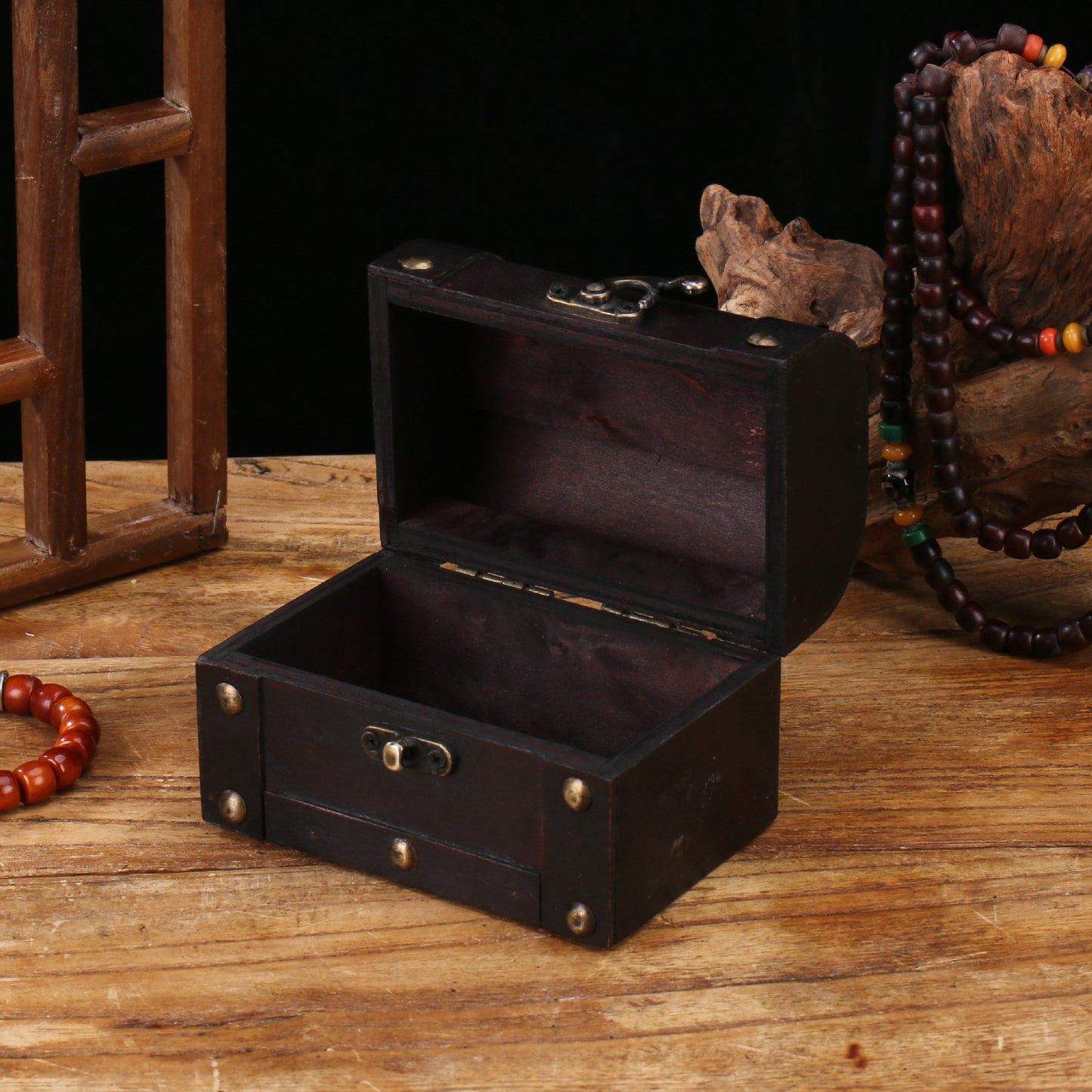 The Cedar Rest | Aromatic Wood Scattering Tube for Pets | Biodegradable